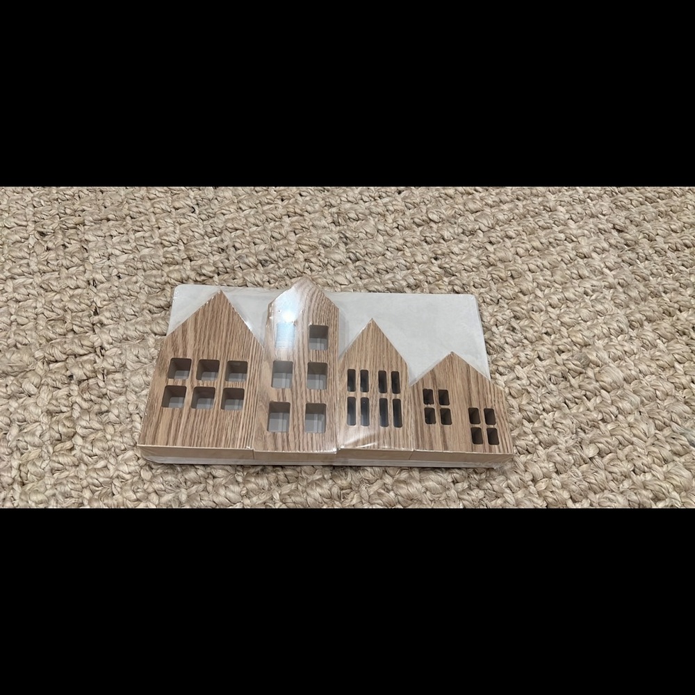 Set of 4 wooden houses Christmas decorations NEW